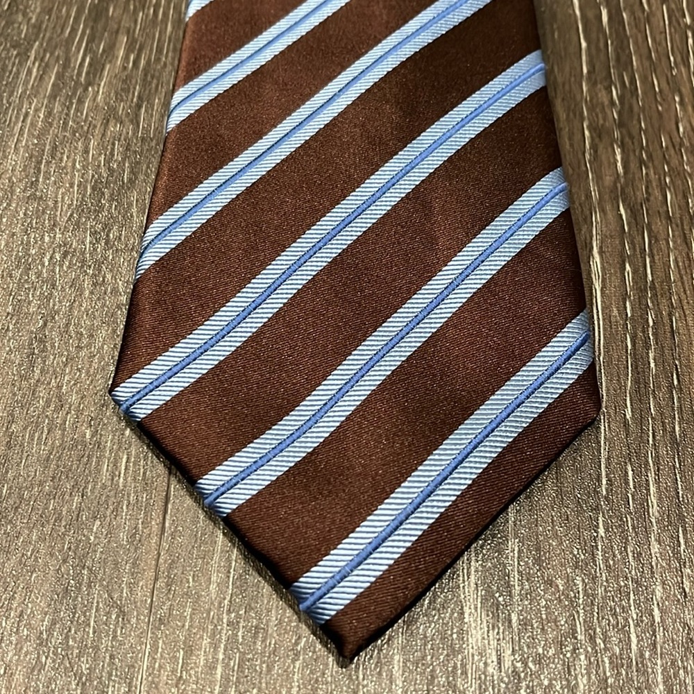 Kenneth Roberts 100% Silk Necktie Tie